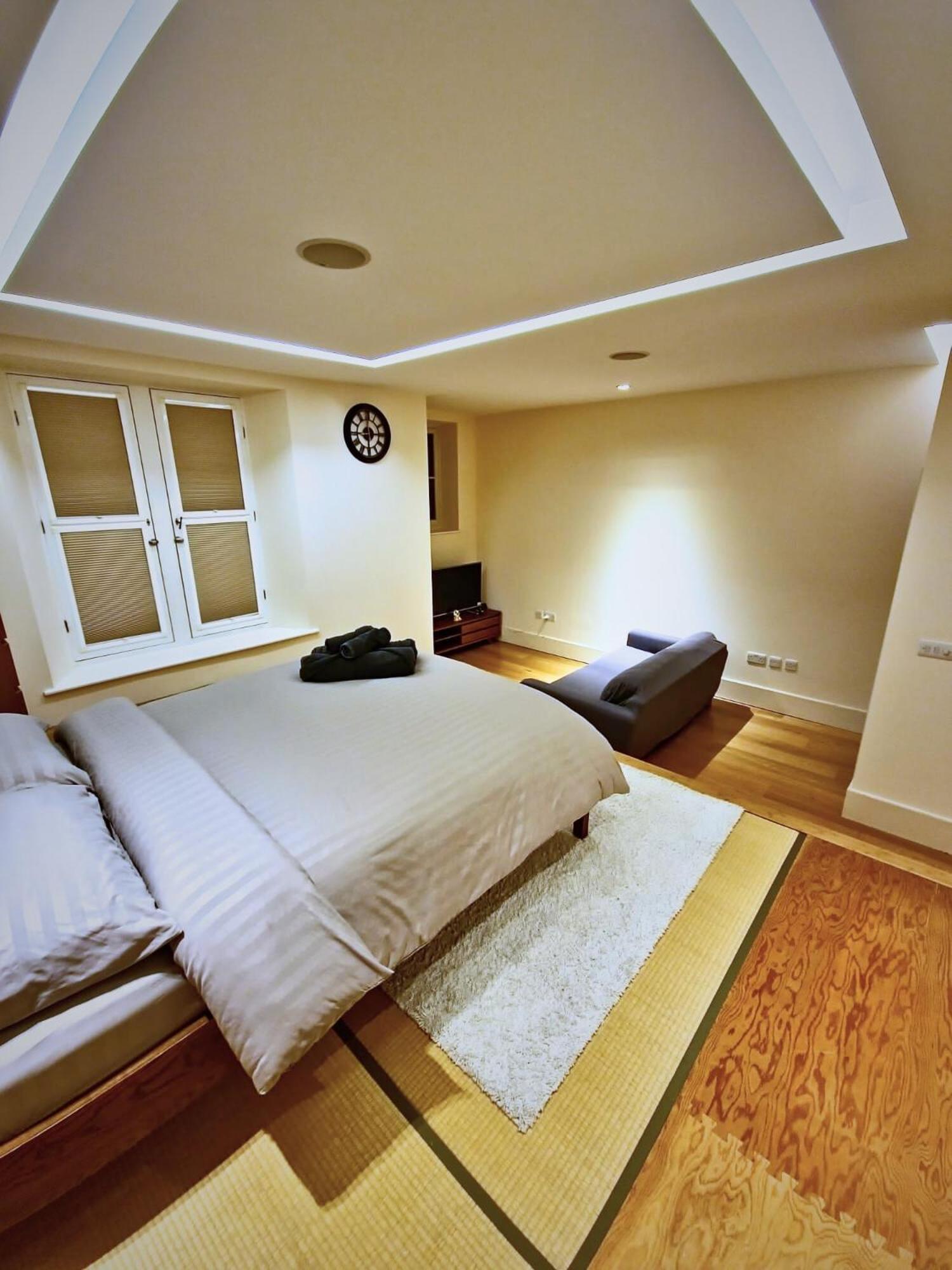 Apartment Wood Flat London